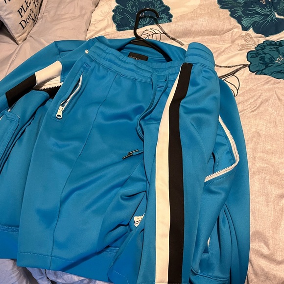 Two Piece Set - Picture 2 of 2